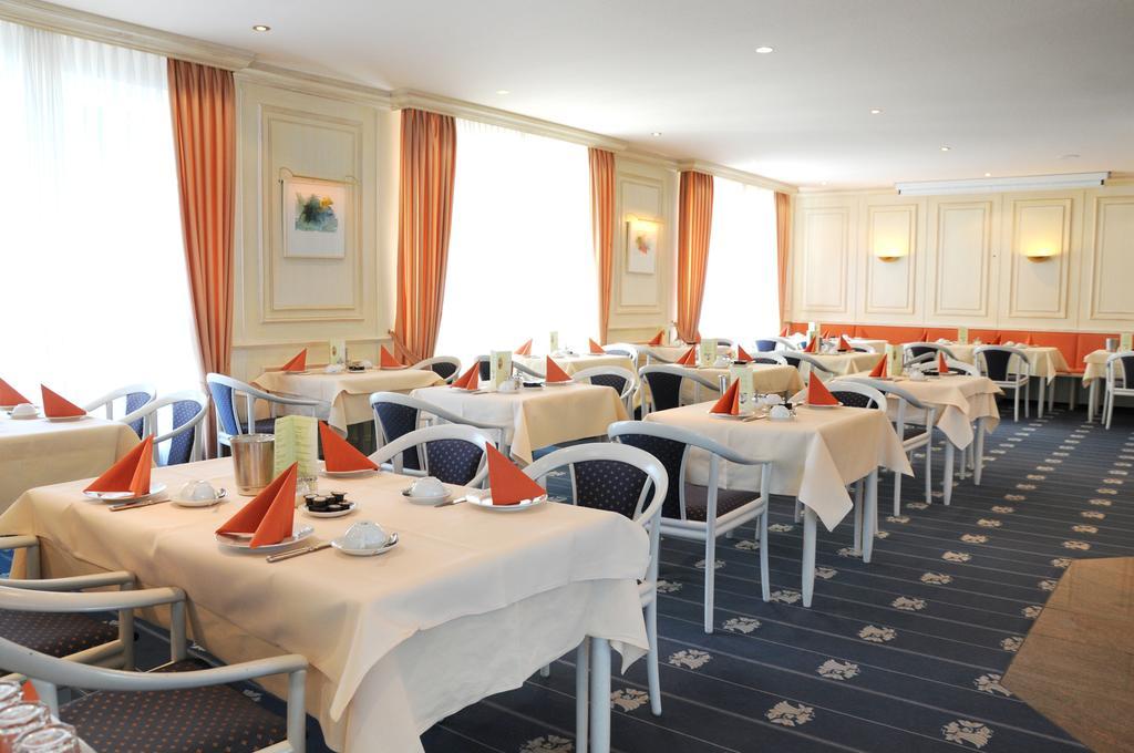 באד שטפלשטיין Hotel - Restaurant Erich Roediger מראה חיצוני תמונה